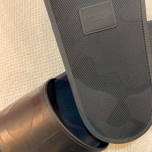 Salvatore Ferragamo
Men's Pool Slide Sandals